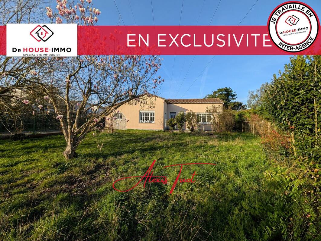 Maison à AMBARES-ET-LAGRAVE