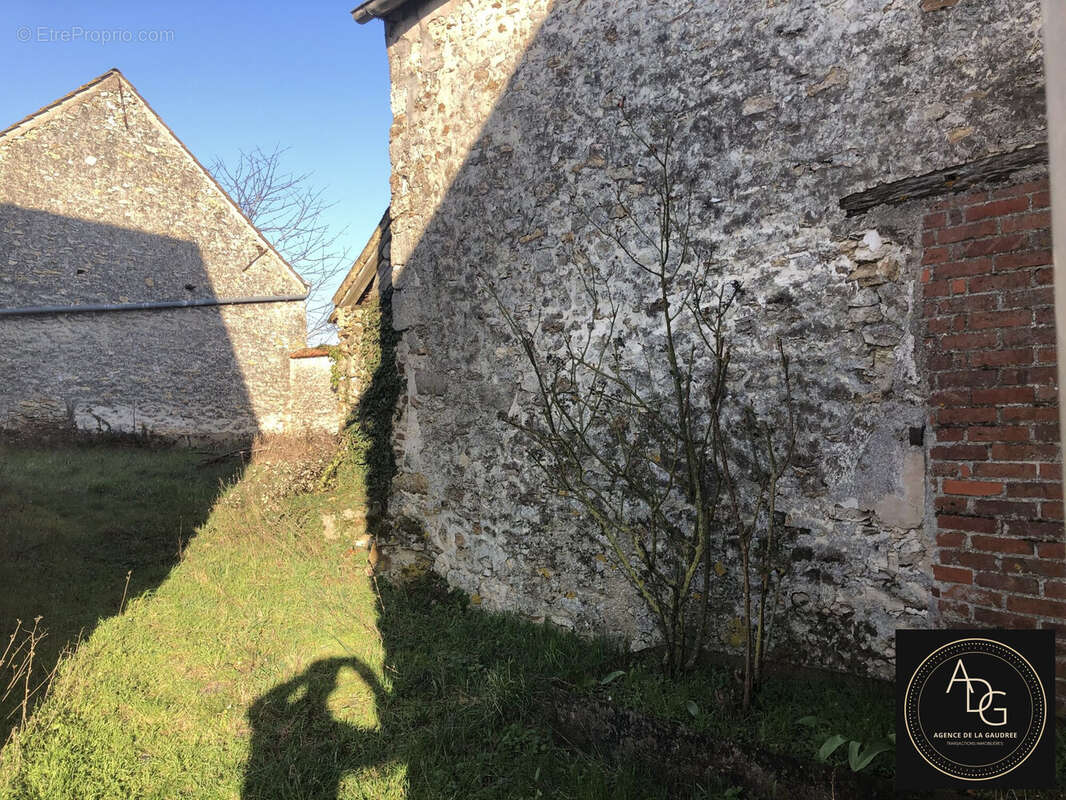 Maison à PLESSIS-SAINT-BENOIST