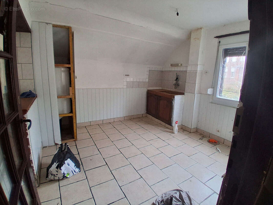 Appartement à VERVINS