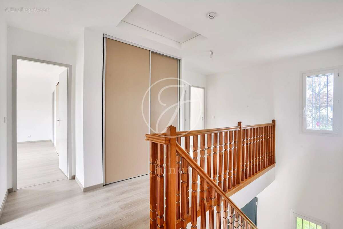 Maison à CROISSY-SUR-SEINE