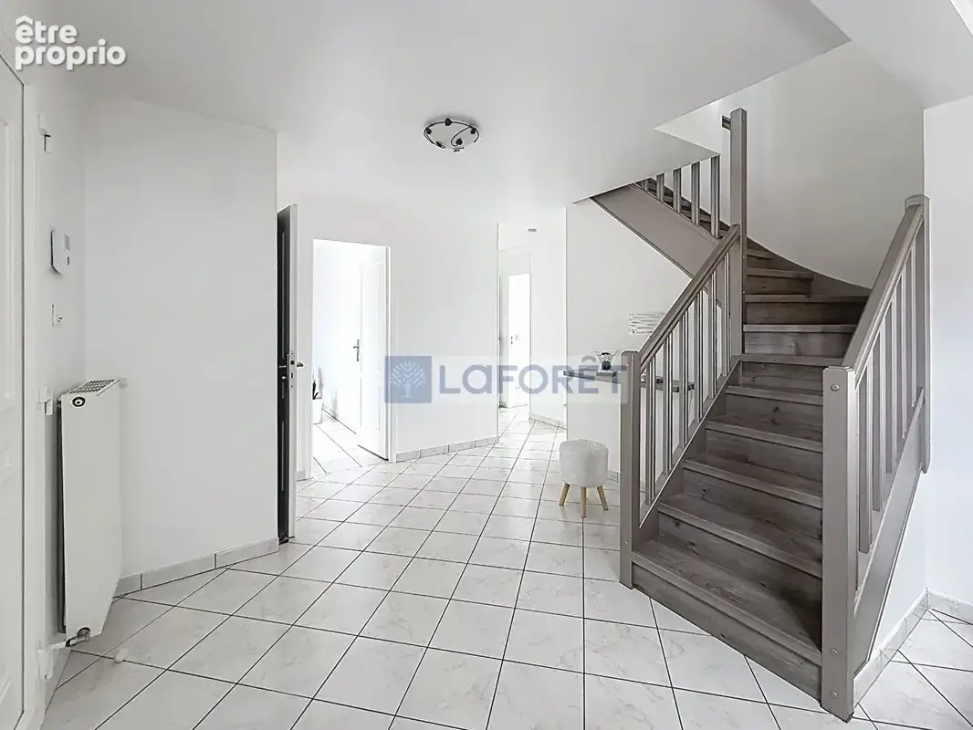 Maison 7 pièces 175 m² à vendre à Maurepas (78310) - photo 12