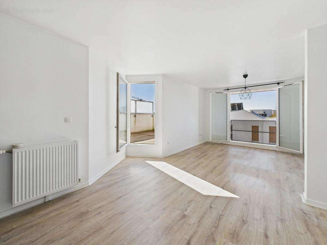 Appartement à PIERREFITTE-SUR-SEINE
