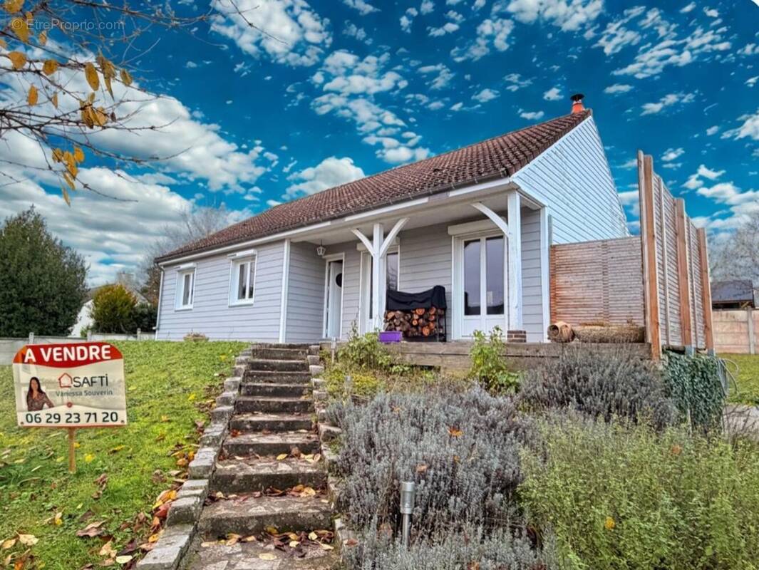 Photo 1 - Maison à BRAY-SUR-SEINE