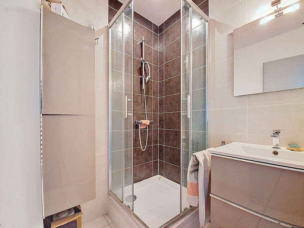 Maison à SAINTE-LUCE-SUR-LOIRE