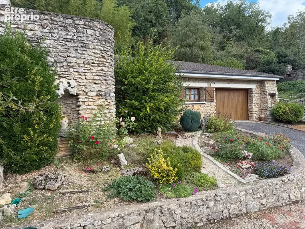 Aslonnes (86) - maison ancienne de charme de 207 m² - 4 chambres - dépendance - photo 6