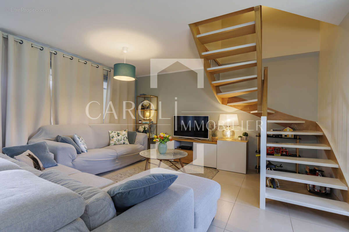 Appartement à VILLAZ