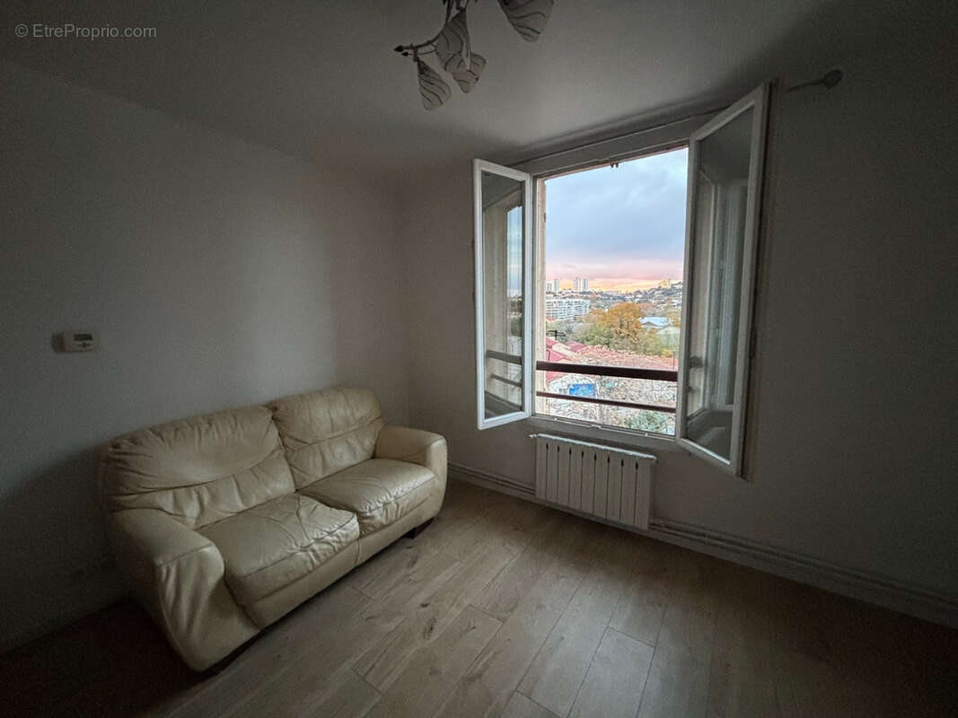 Appartement à MARSEILLE-15E