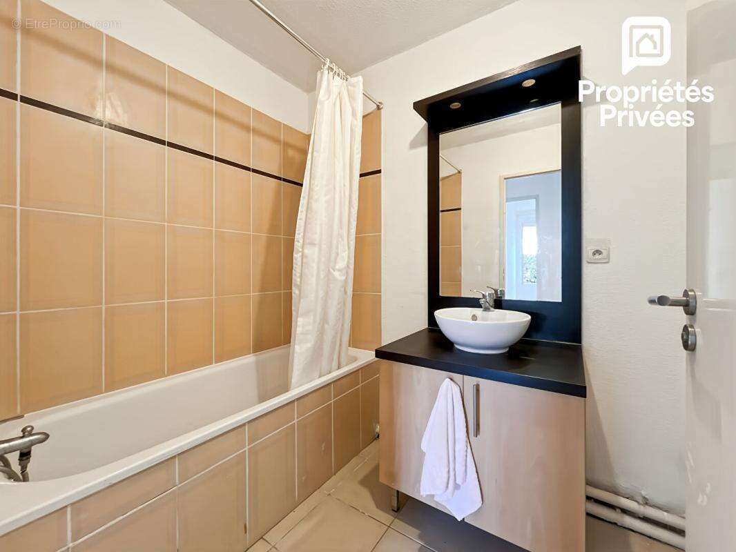 Elégant appartement T3 avec balcon et environnement privilégié  Saint Gervais (33240)  - photo 6