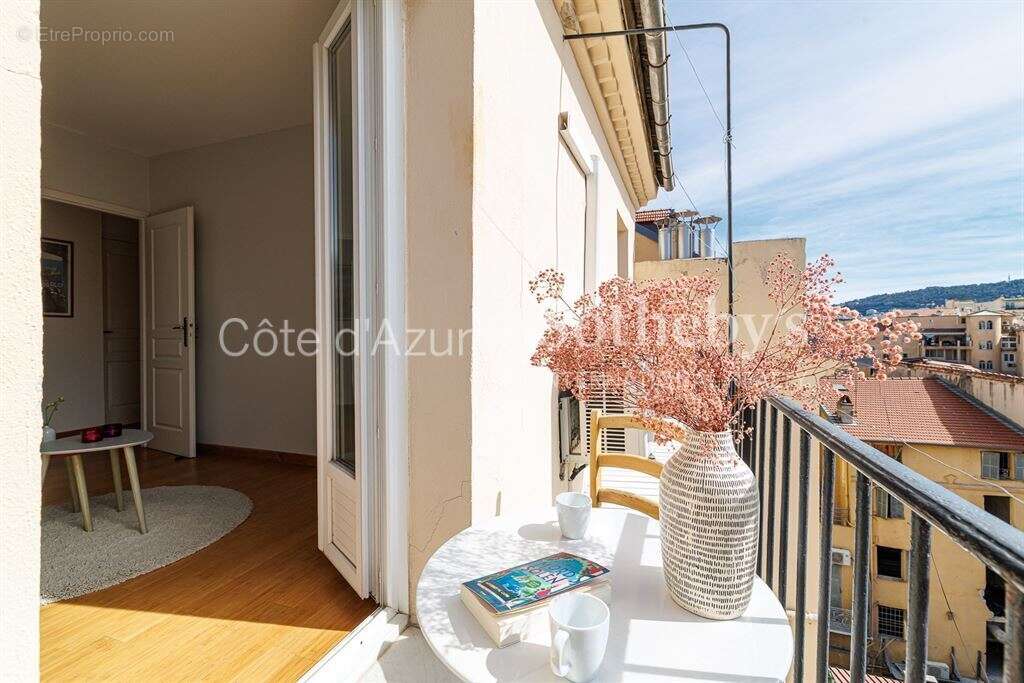 Appartement à NICE