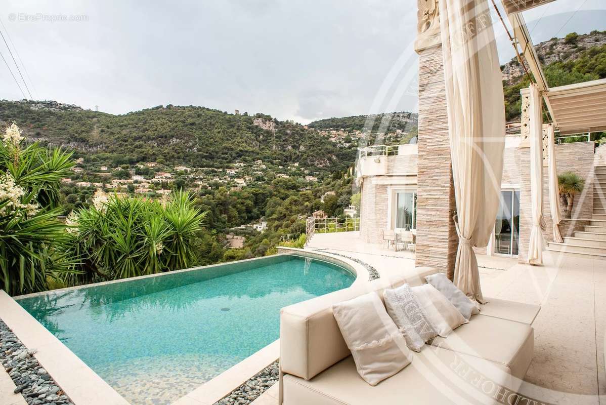 Maison à BEAUSOLEIL