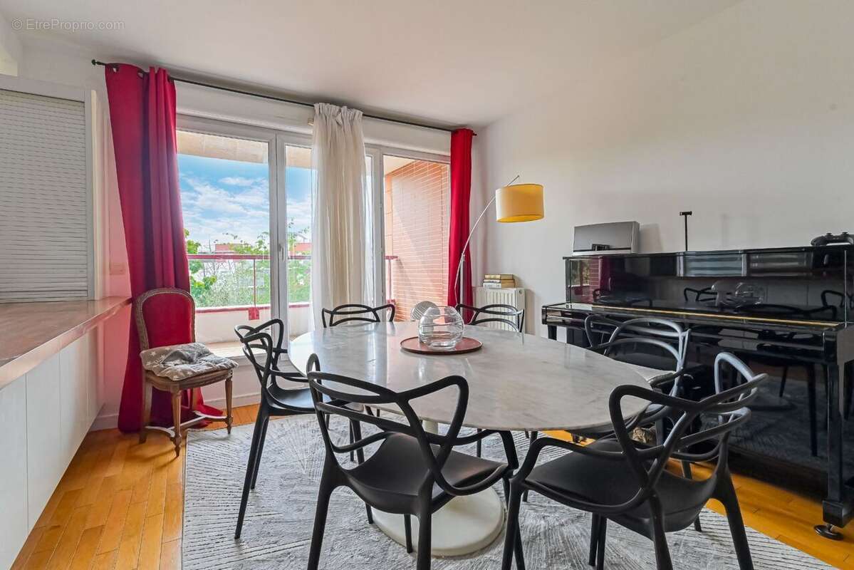 Appartement 91 m² à Creteil  - photo 5