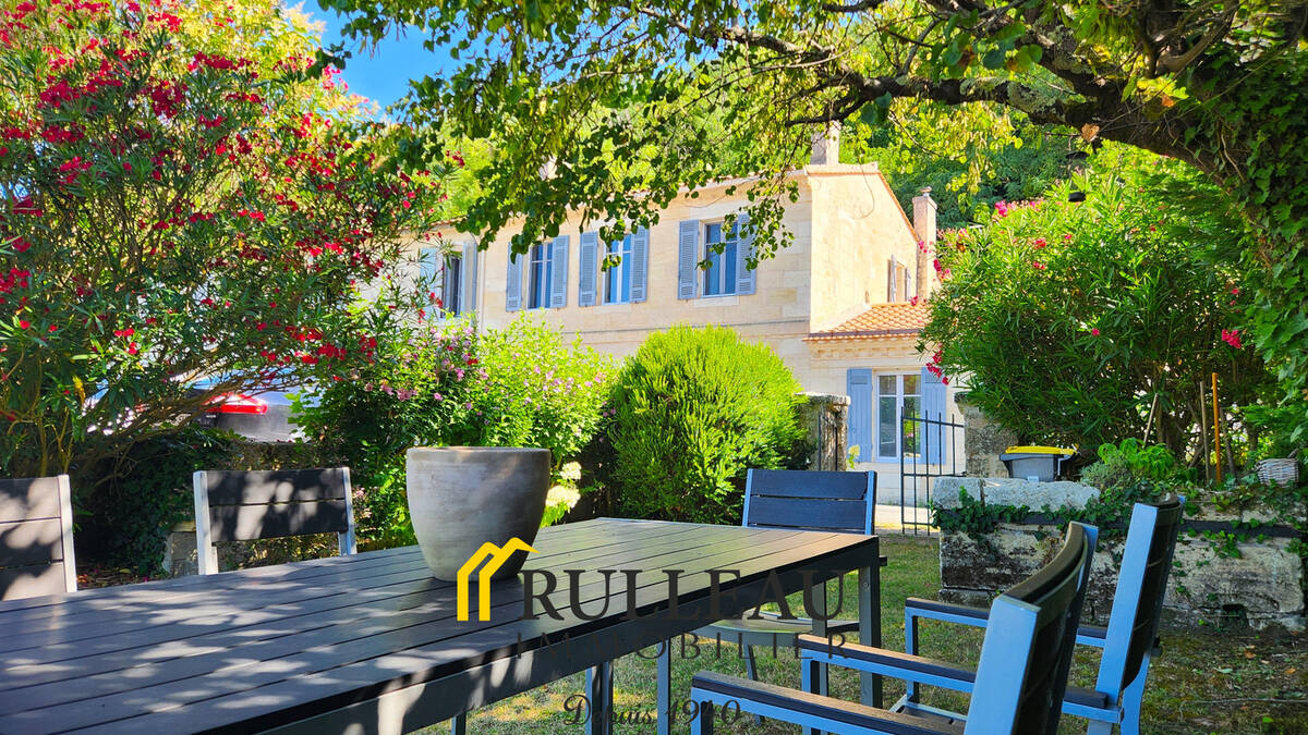Maison à BAYON-SUR-GIRONDE