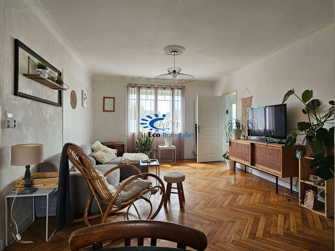 Maison à PERIGNY