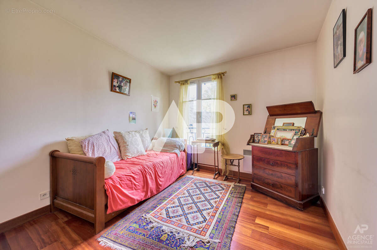 Appartement à RUEIL-MALMAISON