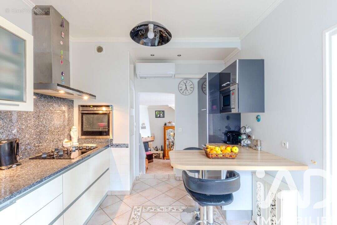 Photo 4 - Maison à CORMEILLES-EN-PARISIS