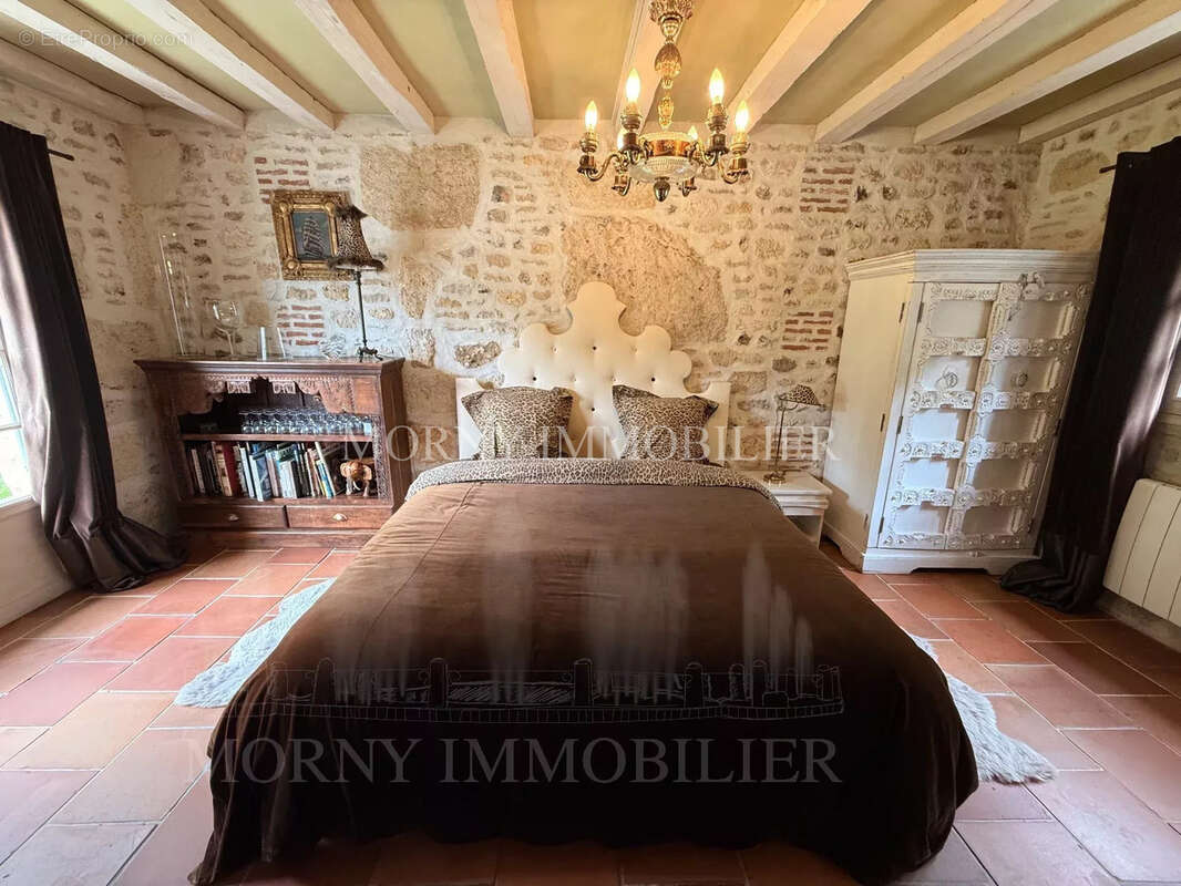 Maison à ENGLESQUEVILLE-EN-AUGE