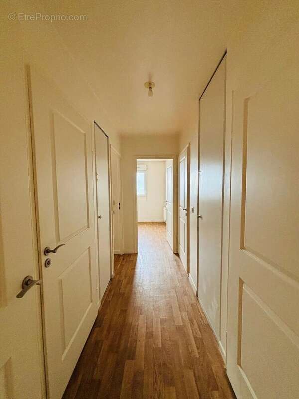 Appartement à VELIZY-VILLACOUBLAY