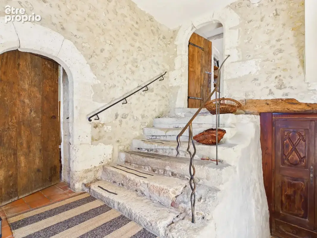 Propriété d’exception avec piscine et dépendances - photo 4