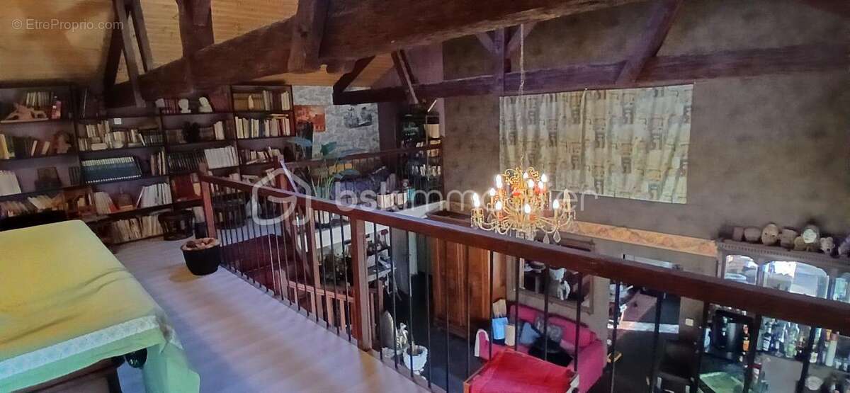 Maison à BARBEZIEUX-SAINT-HILAIRE