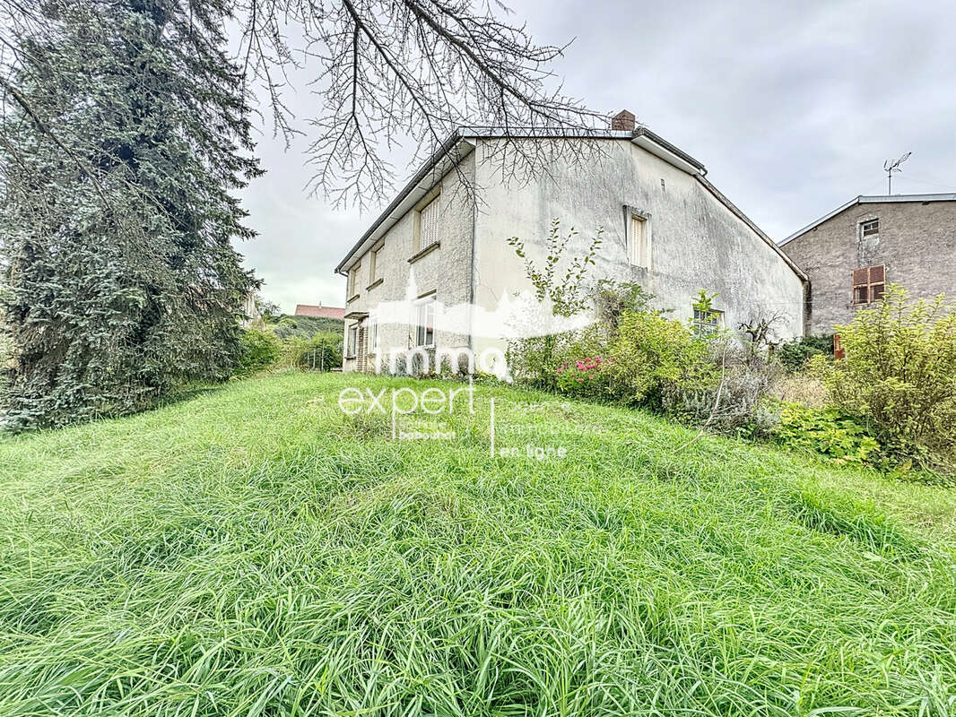 Maison à DOMMARTIN-SUR-VRAINE