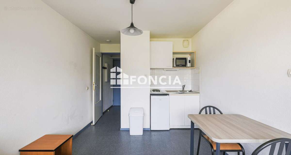 Appartement à SAINT-MARTIN-D'HERES