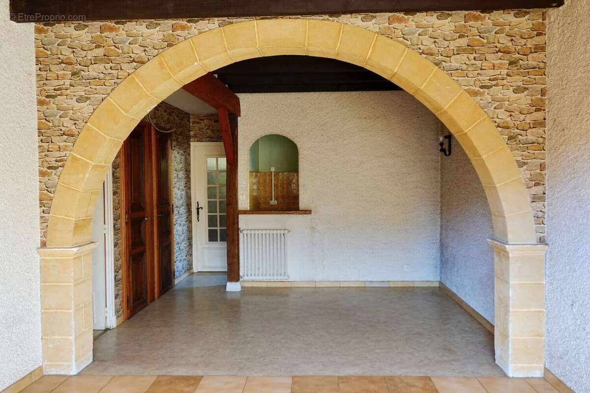 Maison à LE MAS-D'AZIL