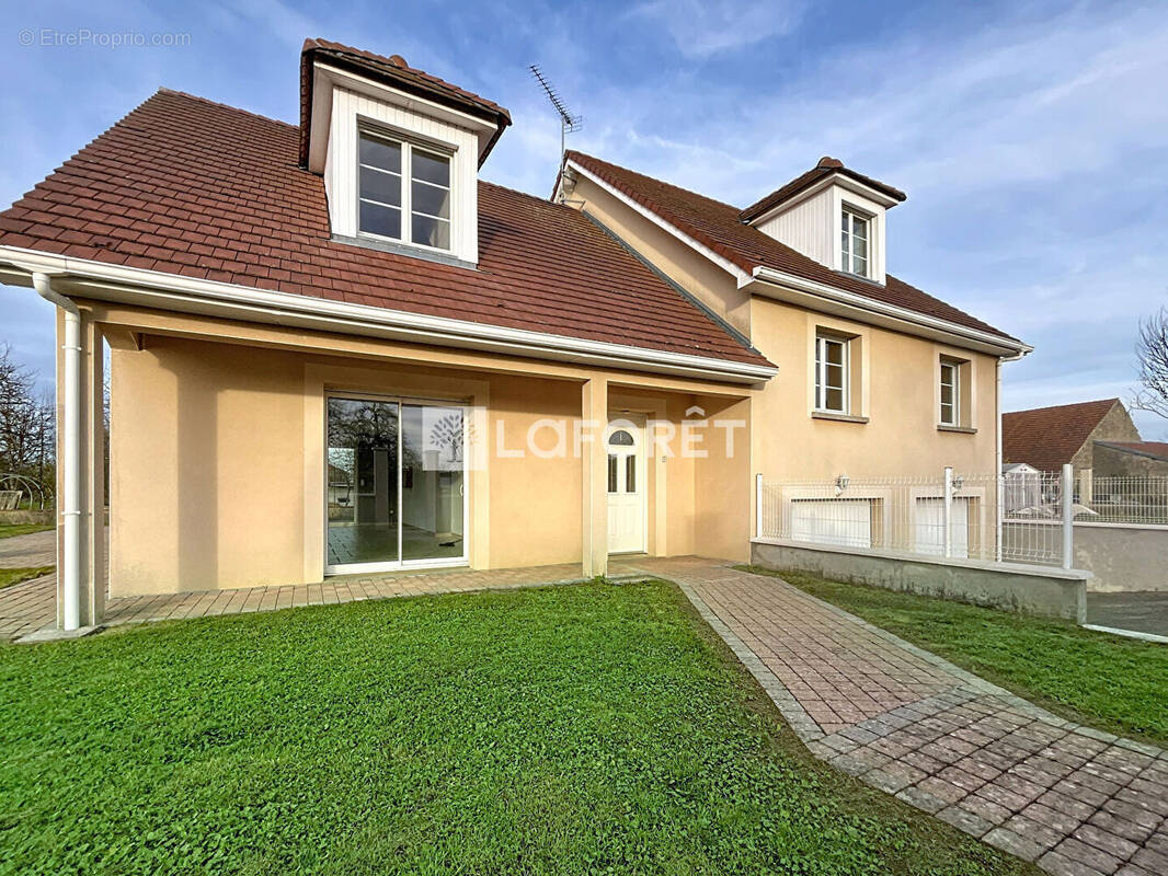 Maison à VILLIERS-LE-SEC