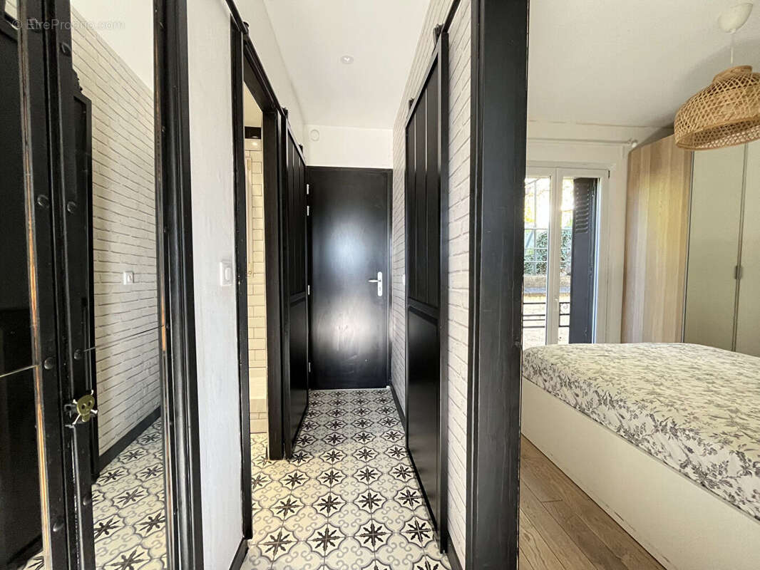 Appartement à LE PLESSIS-ROBINSON