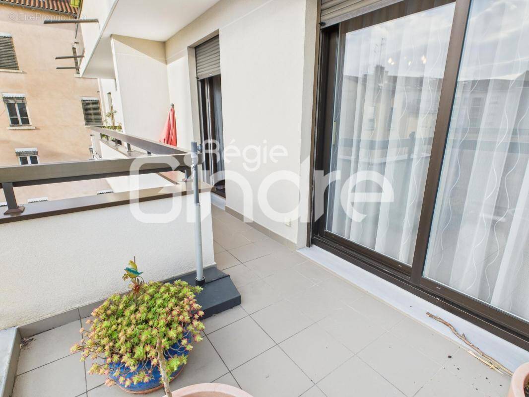 Appartement à LYON-4E