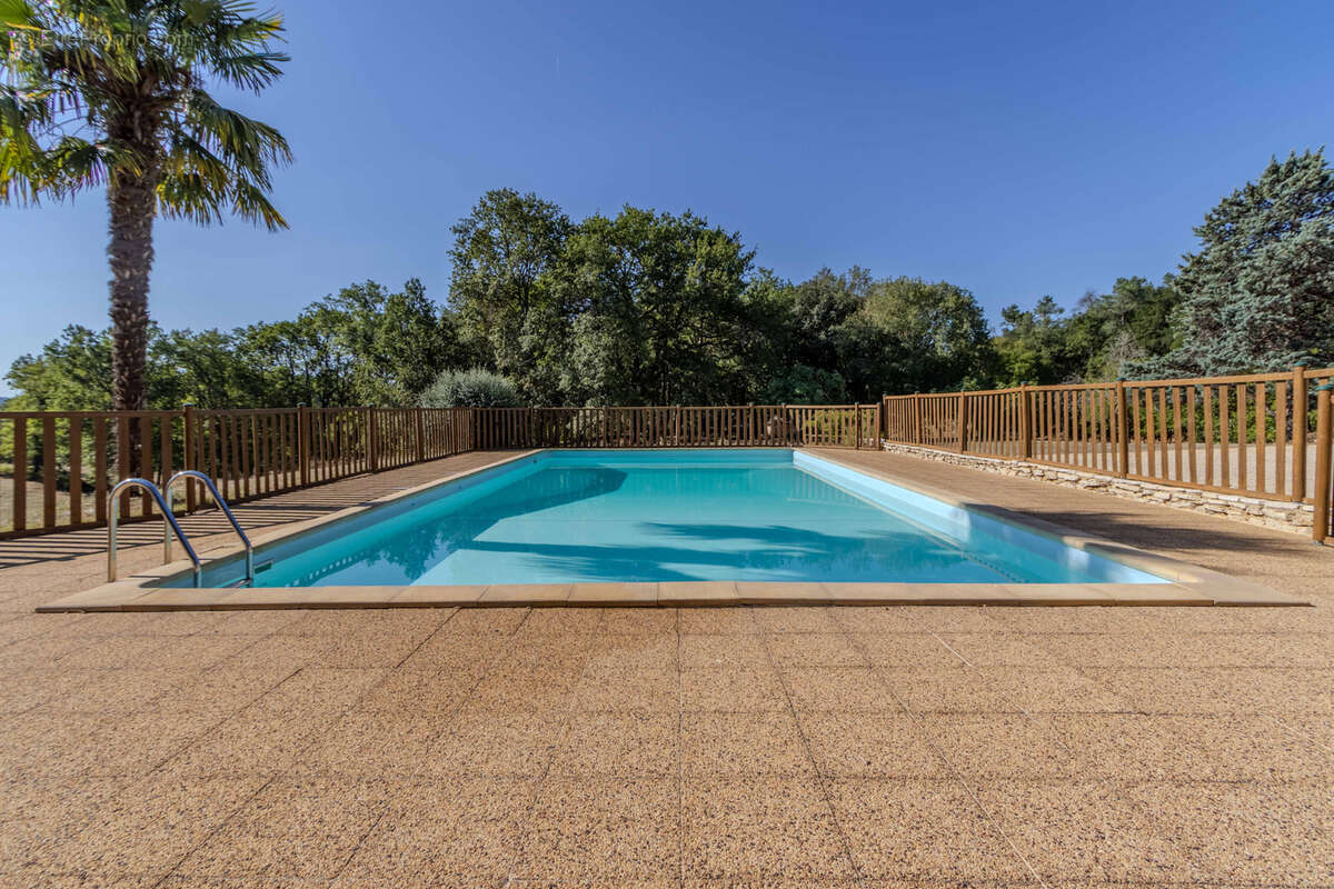 Maison à SARLAT-LA-CANEDA