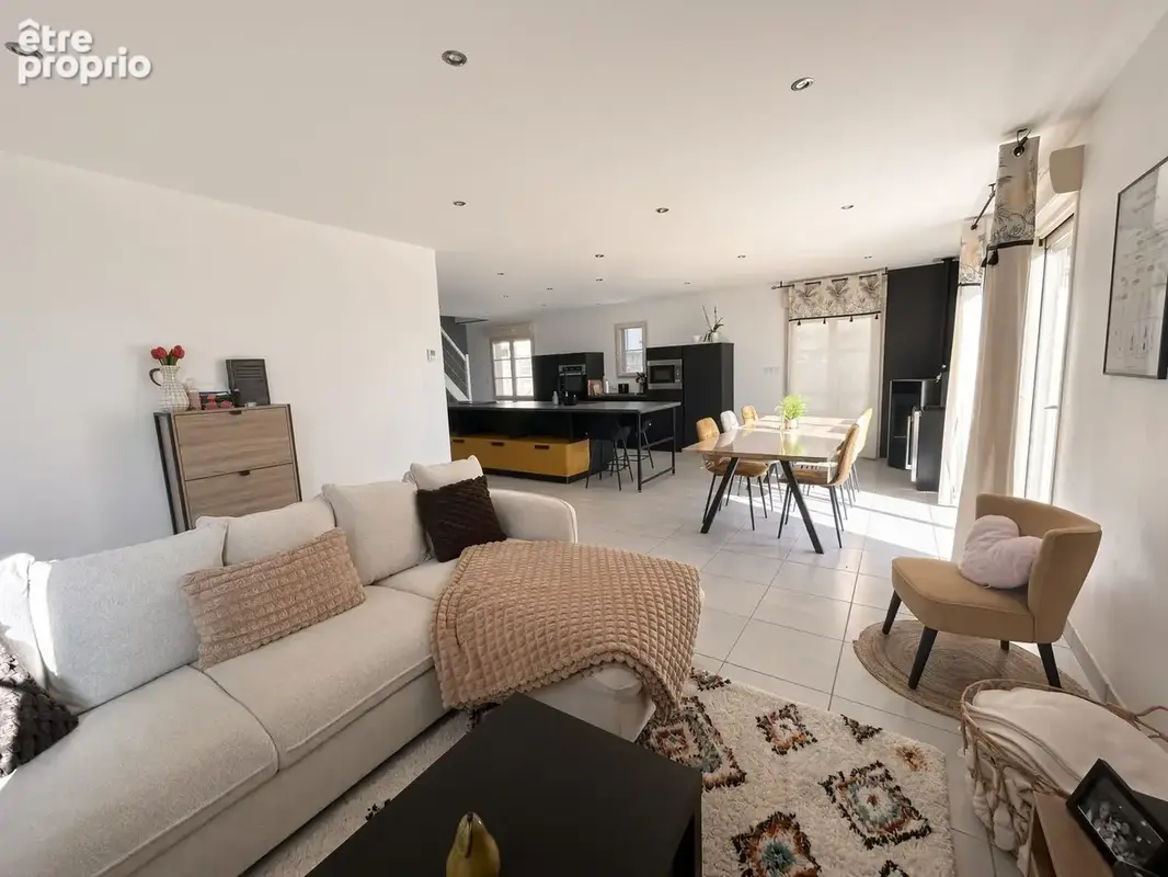 Maison 7 pièces 102 m² à vendre à Meigne (49700) - photo 5