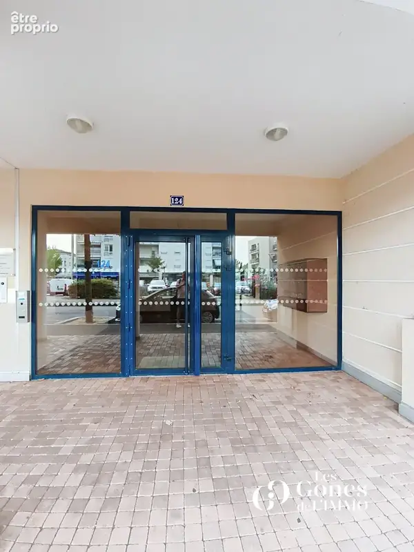 Craponne Hyper centre avec garage, appartement T3 - photo 9