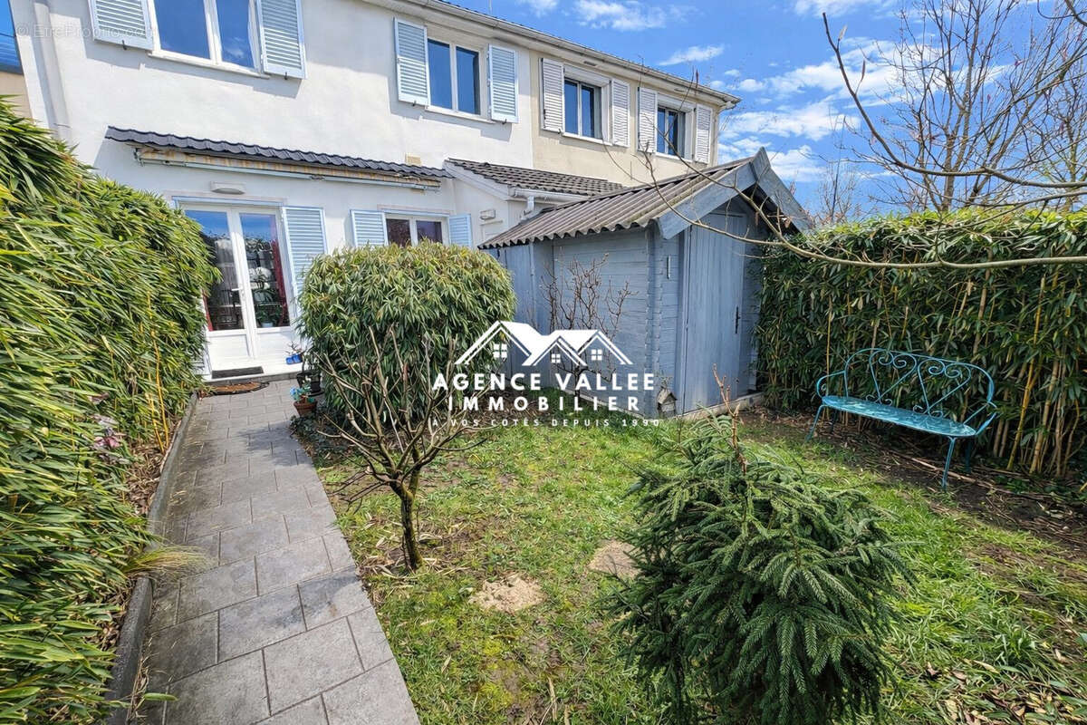 Facade arrière - Maison à SAINT-GERMAIN-LES-CORBEIL