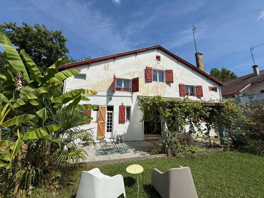 Maison à SALIES-DE-BEARN