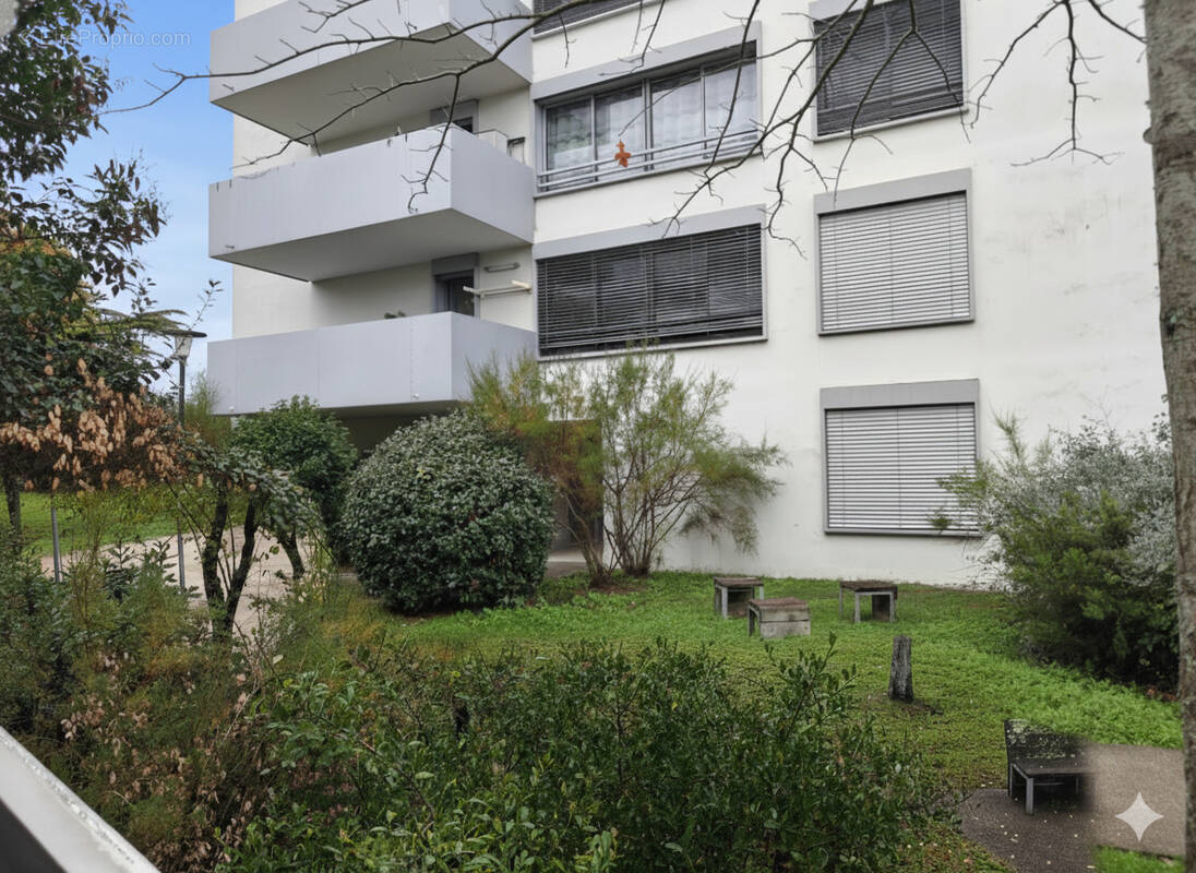 Appartement à BEGLES