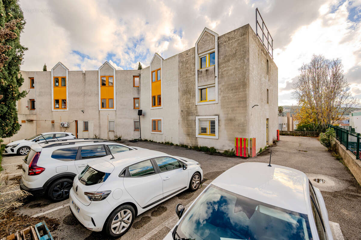 Appartement à LA VALETTE-DU-VAR