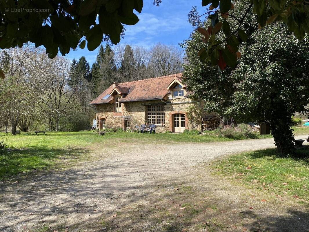 Maison à SAINT-MEARD