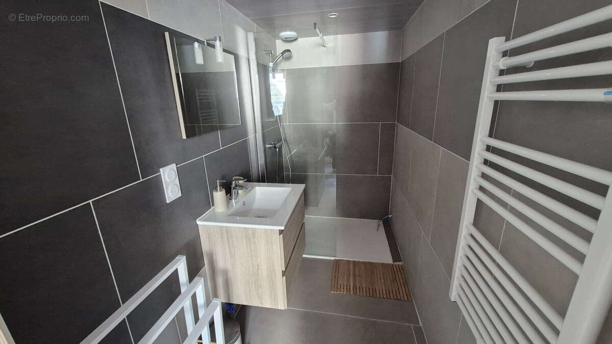 Maison/Gîtes de 160 m², au coeur de SAINT CHELY D'AUBRAC. - photo 10