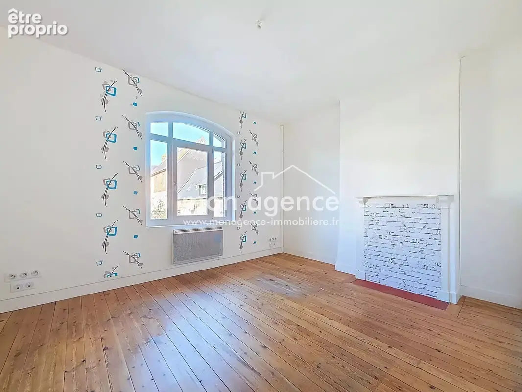 Une maison familiale en plein centre-bourg - photo 8