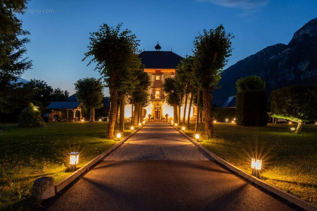 Maison à LES MARCHES