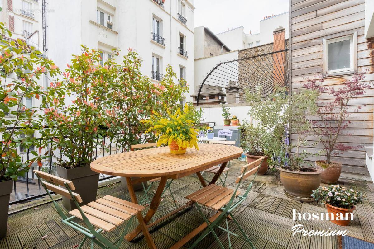 Appartement à PARIS-18E