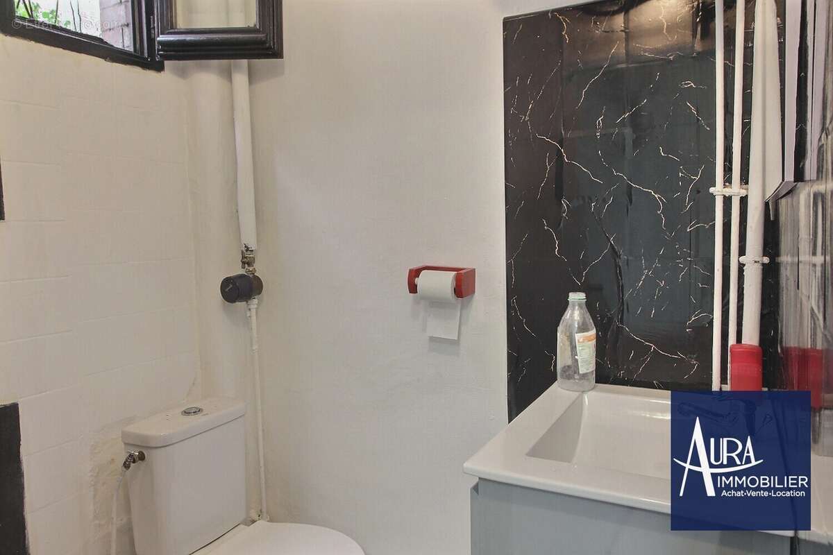 0_0004 - Appartement à LES LILAS