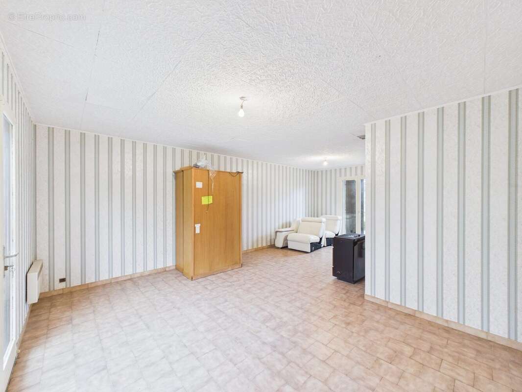 Maison à BERCENAY-LE-HAYER