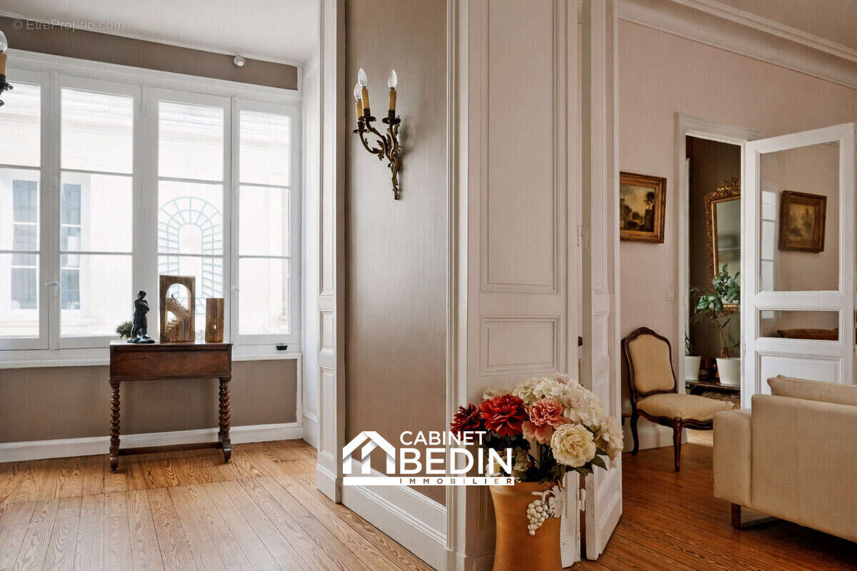 Appartement à BORDEAUX