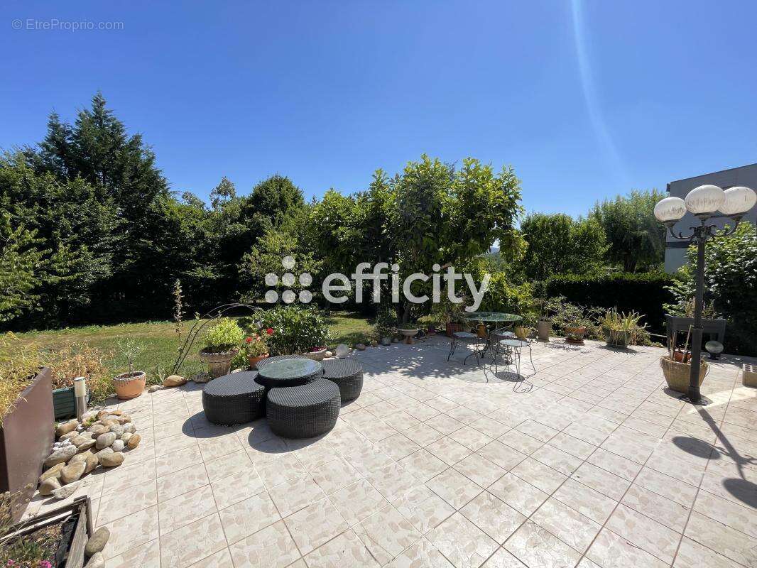 Maison 134 m² à Amagney  - photo 5