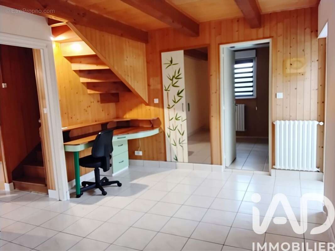 Photo 8 - Maison à PLOUNEVEZ-LOCHRIST