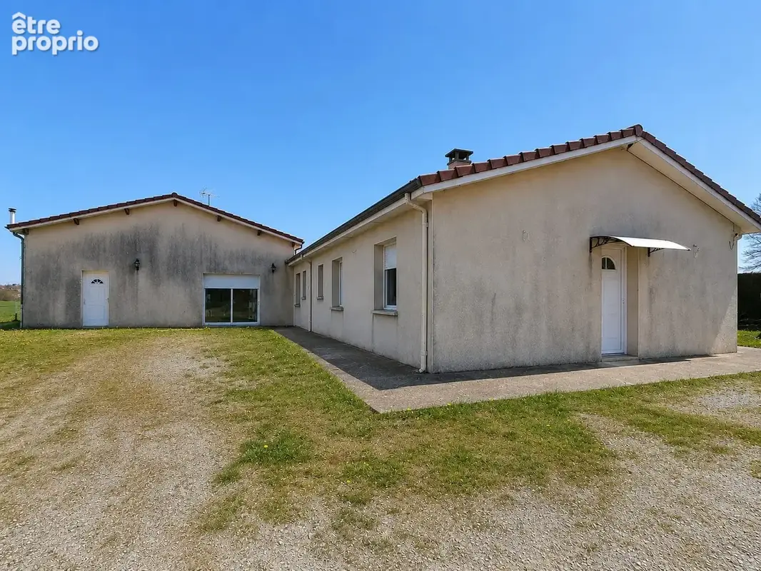 Maison 234 m² à La Souterraine  - photo 3