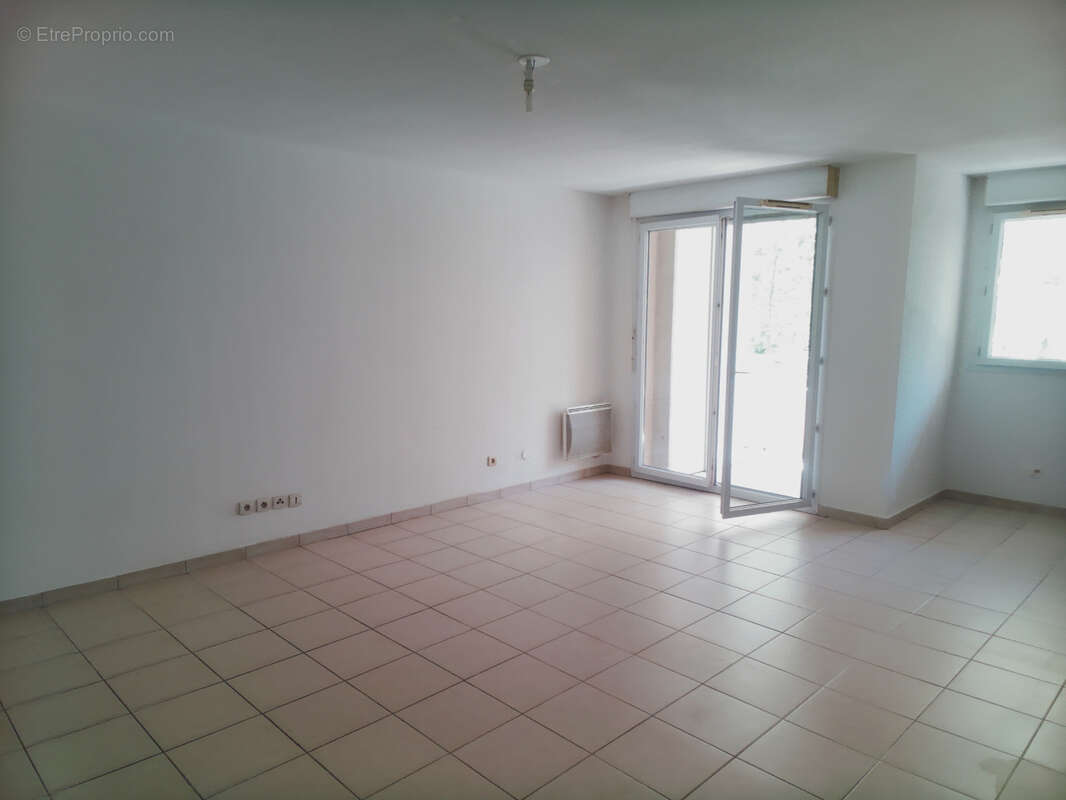 Appartement à MARSEILLE-14E