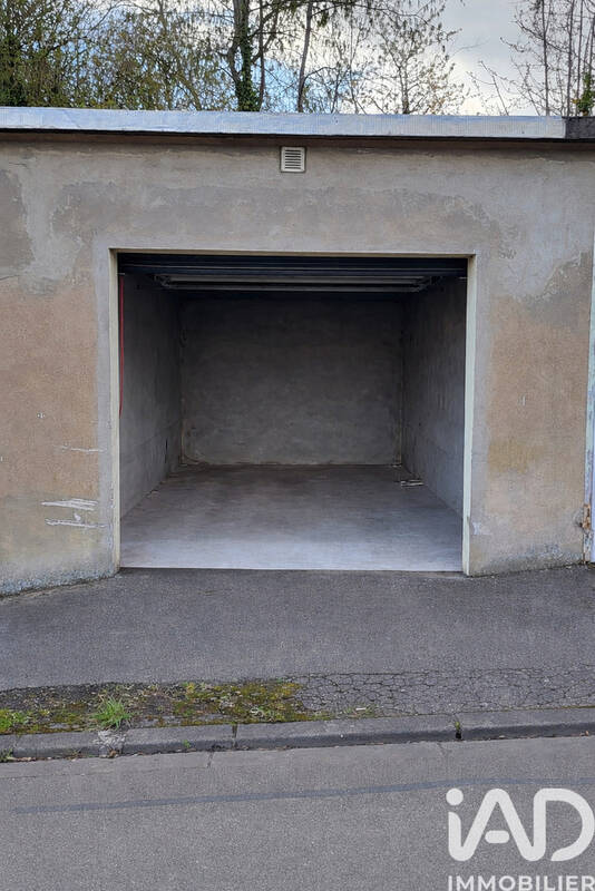 Photo 1 - Parking à HAYANGE