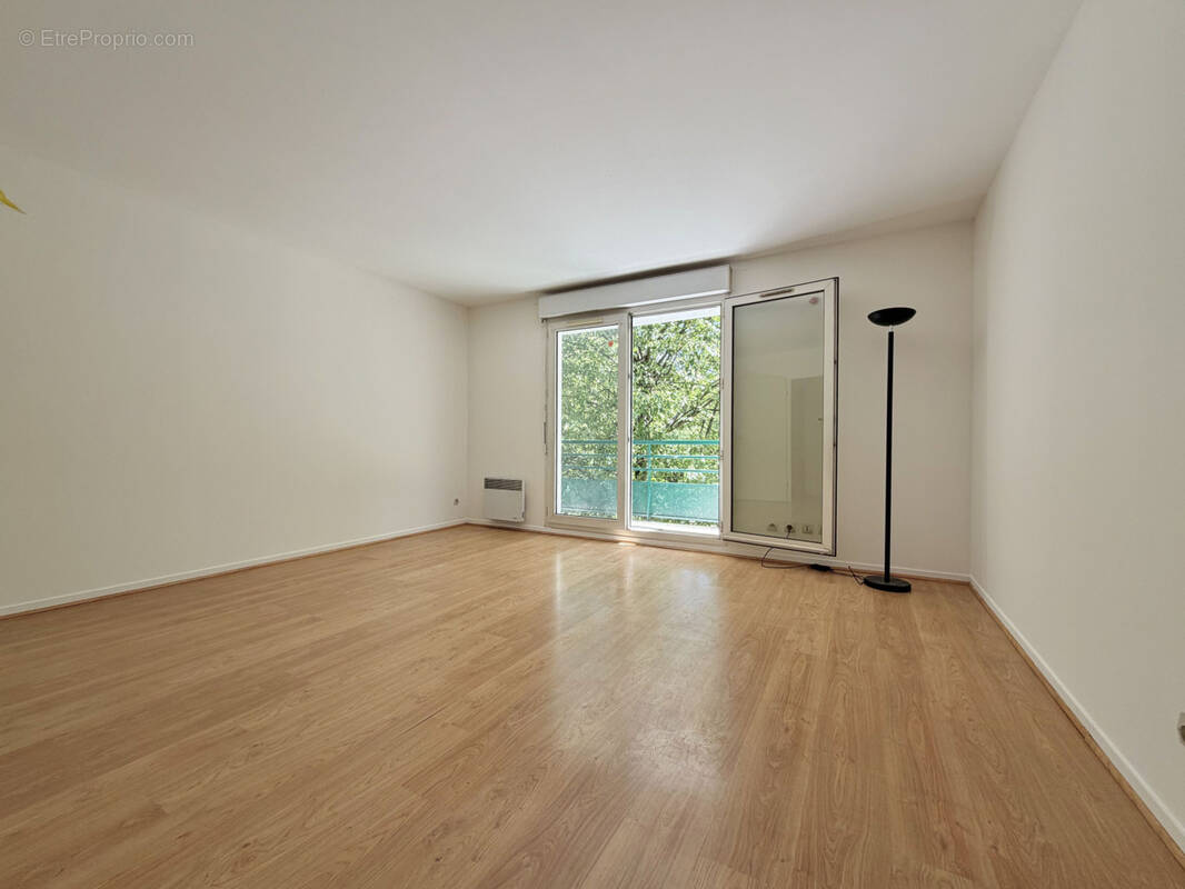 Appartement à BOUSSY-SAINT-ANTOINE